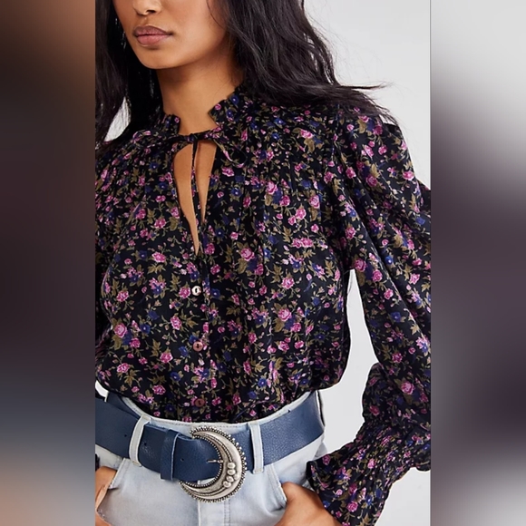 Free People Floral Meant To Be Blouse In Black Combo Size S Boho Chic Classic - Picture 2 of 16